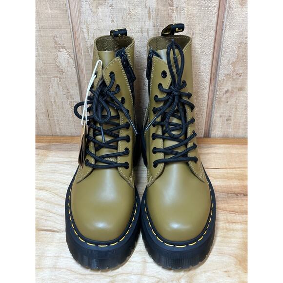 Dr. Martens Jadon Smooth Leather Platform Boots ANTIQUE OLIVE Women's 6 Men's 5 - Picture 2 of 9